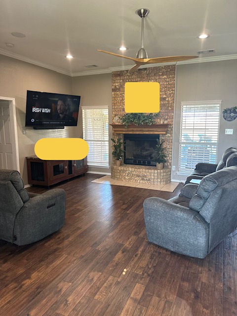 Living room carpet to Pergo after